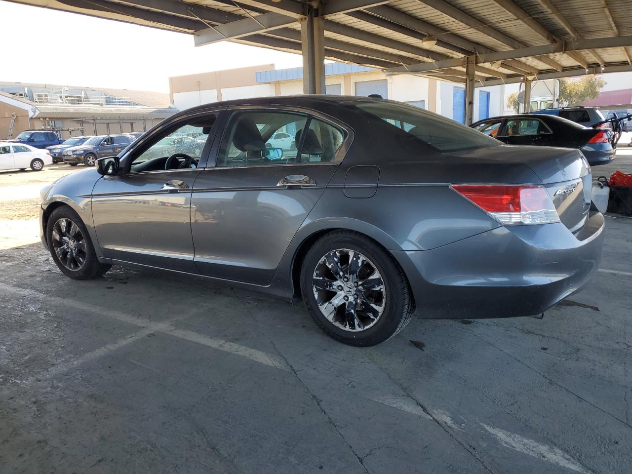 2009 Honda Accord - Image 2