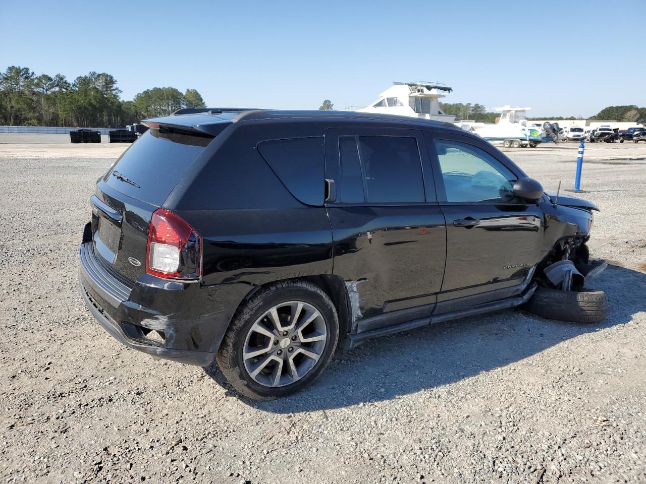 2016 Jeep Compass - Image 3
