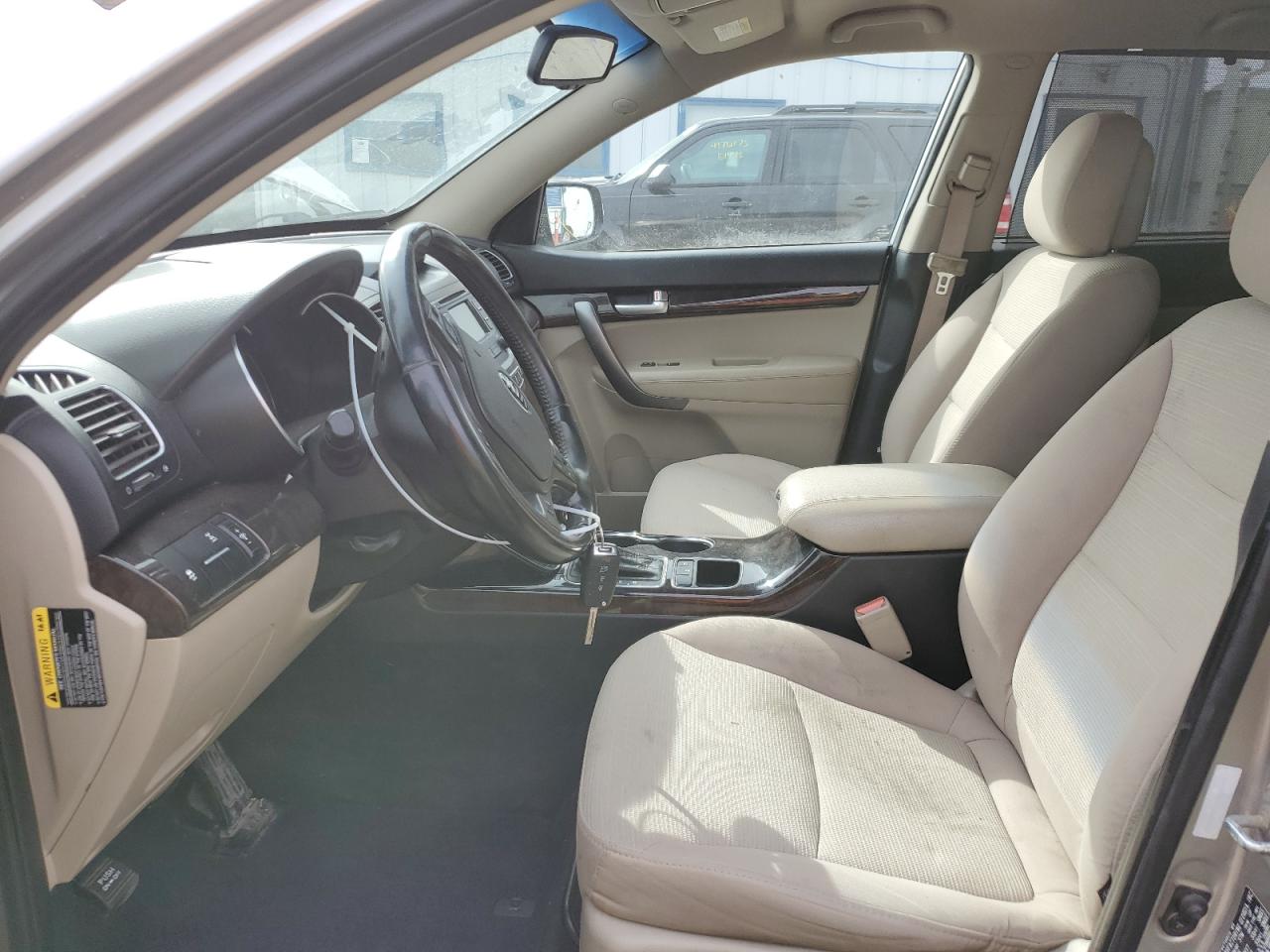 2014 Kia Sorento - Image 7