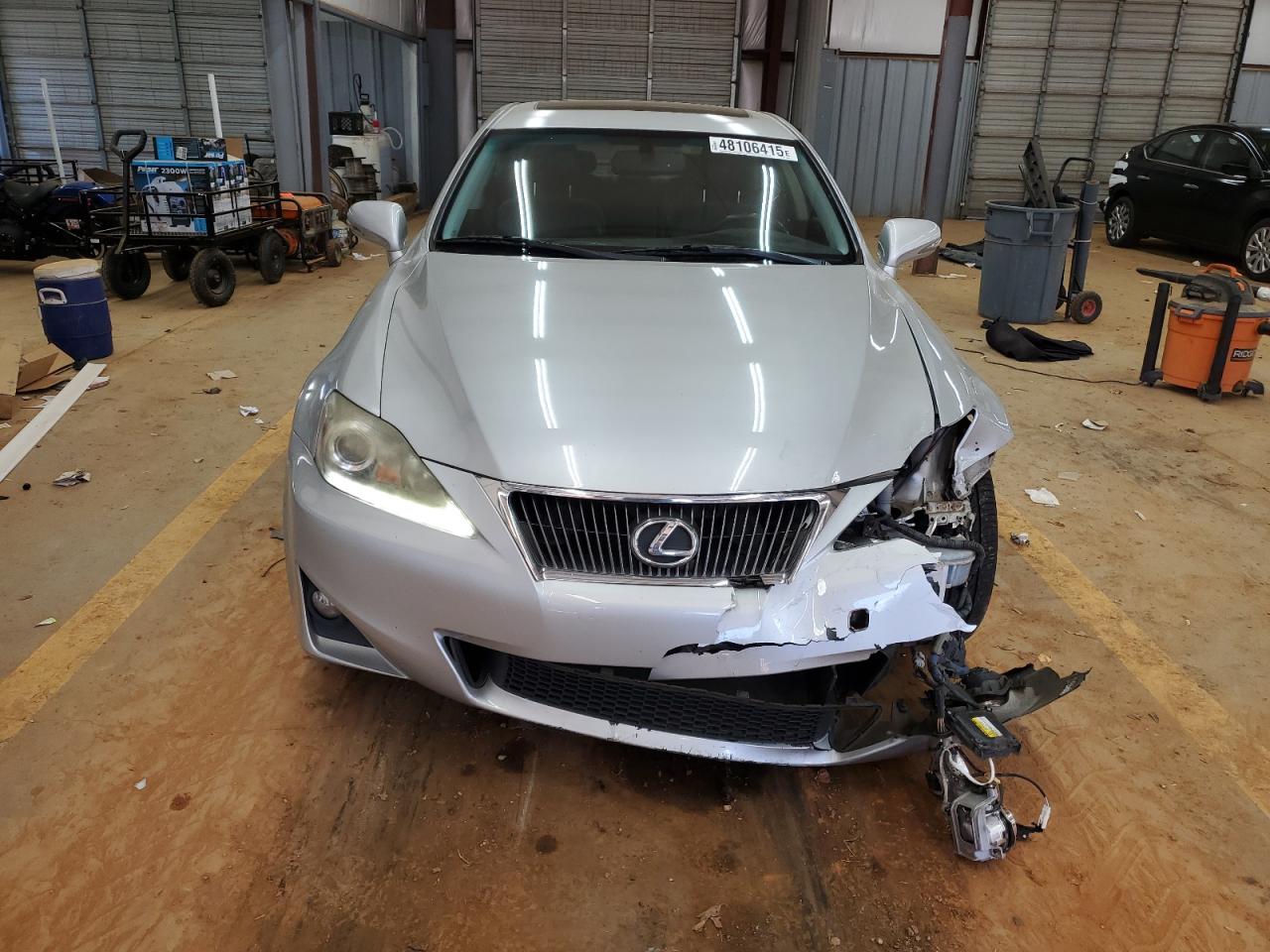 2011 Lexus IS - Image 5