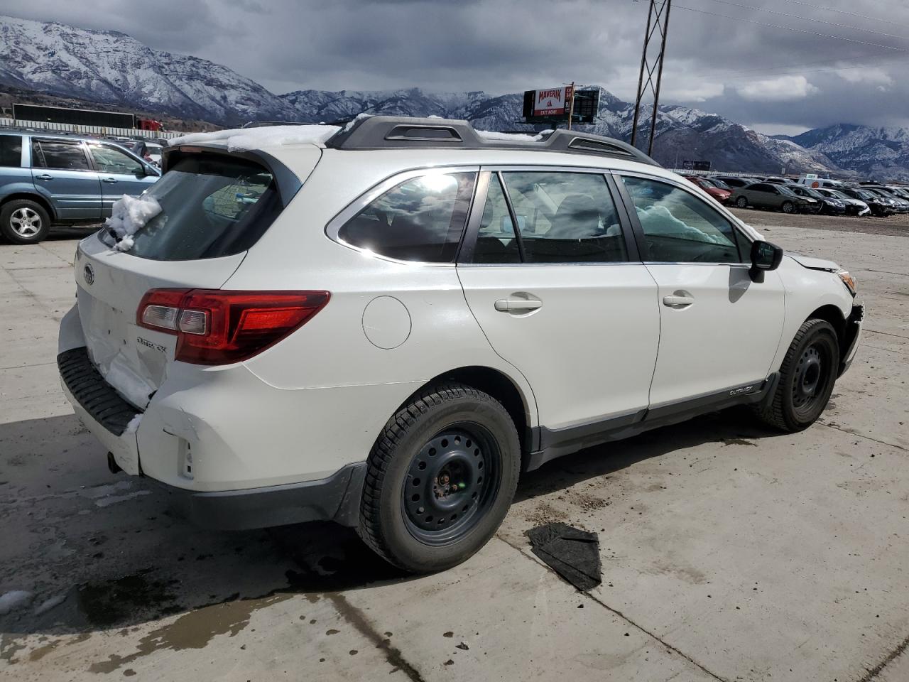 2015 Subaru Outback - Image 3