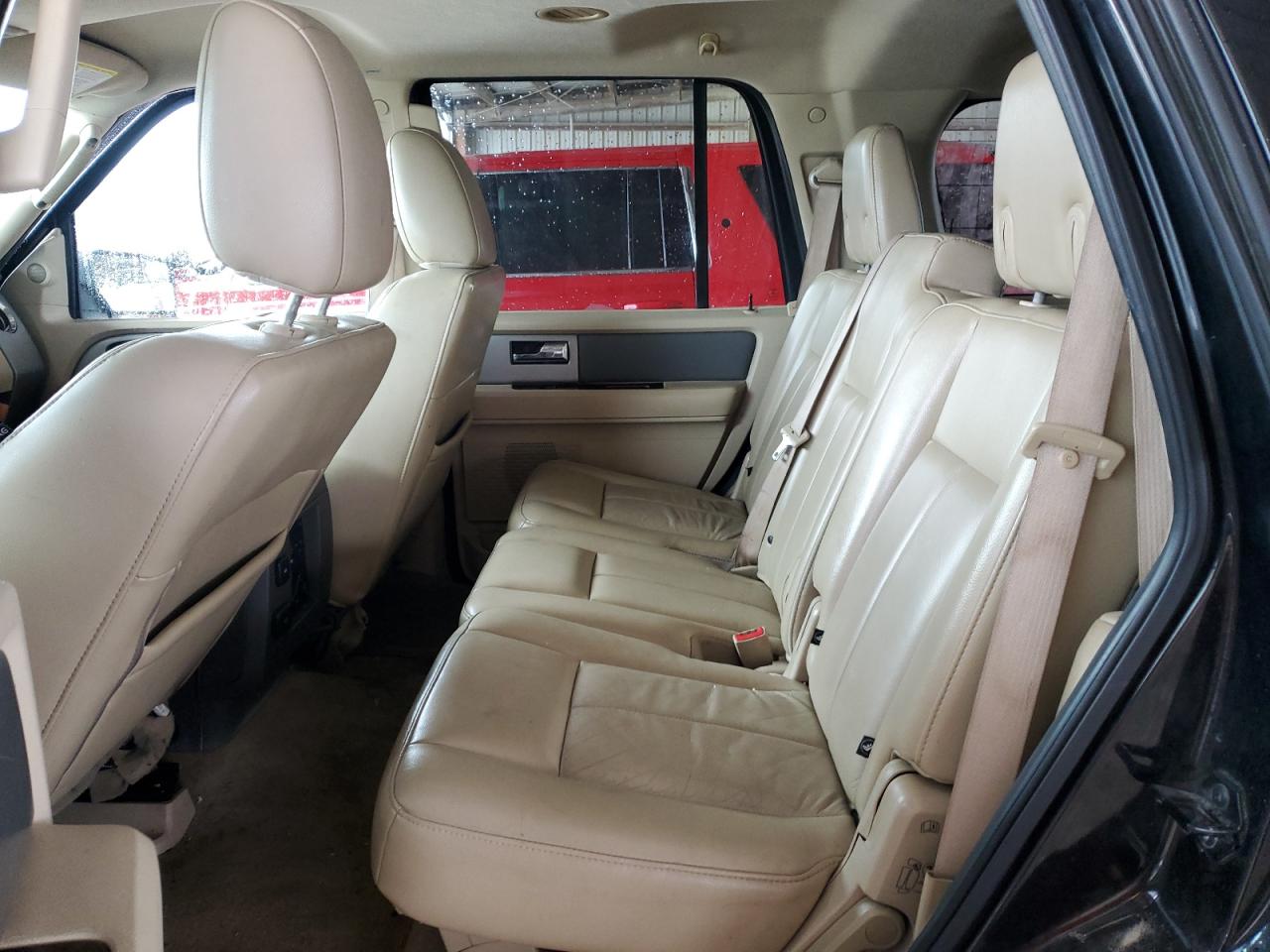 2012 Ford Expedition - Image 11