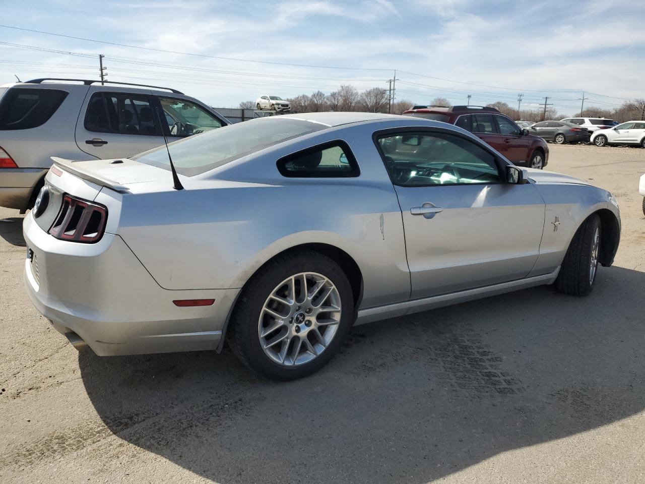 2013 Ford Mustang - Image 3