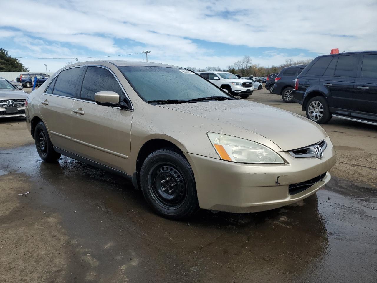 2004 Honda Accord - Image 4