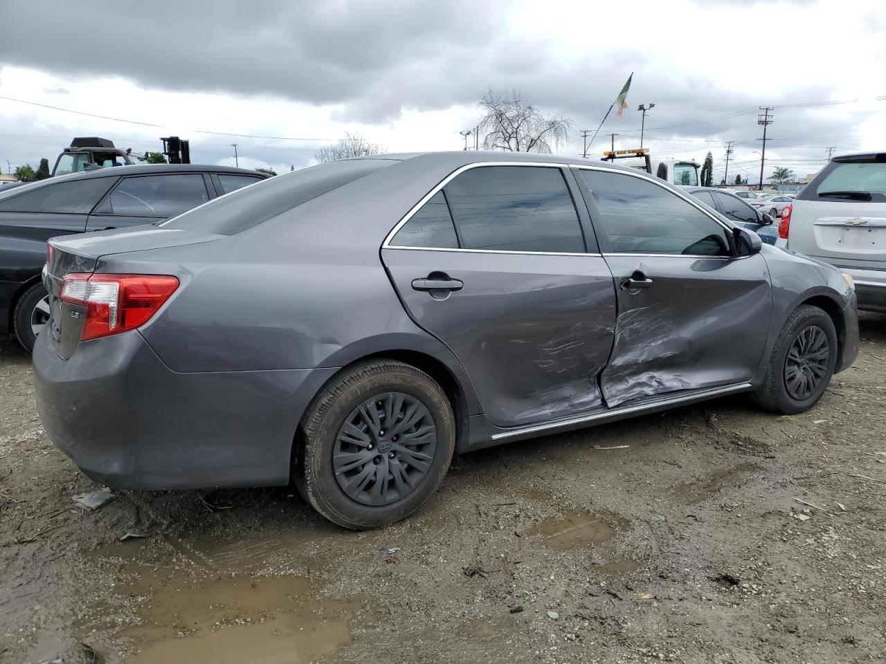 2014 Toyota Camry - Image 3