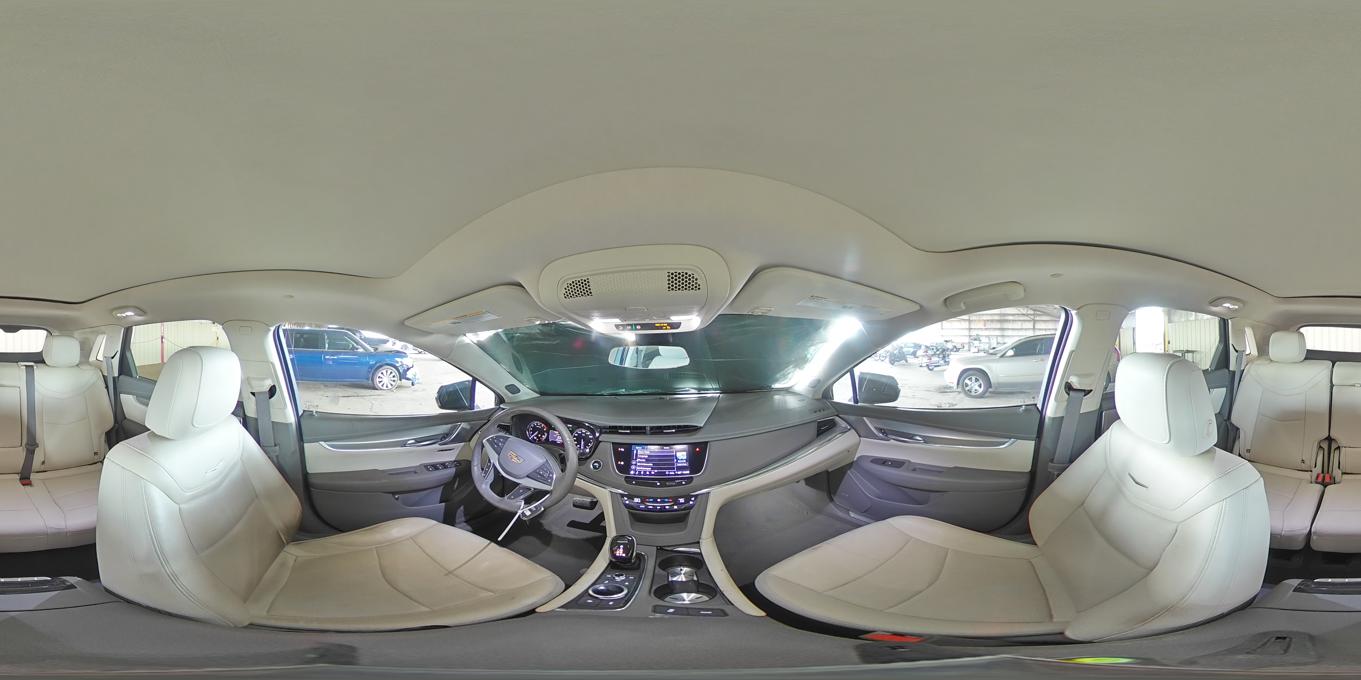 2020 Cadillac XT5 - Image 12