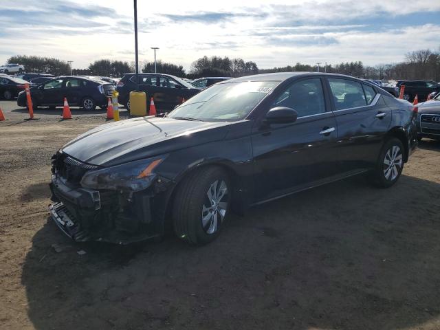  NISSAN ALTIMA 2024 Czarny