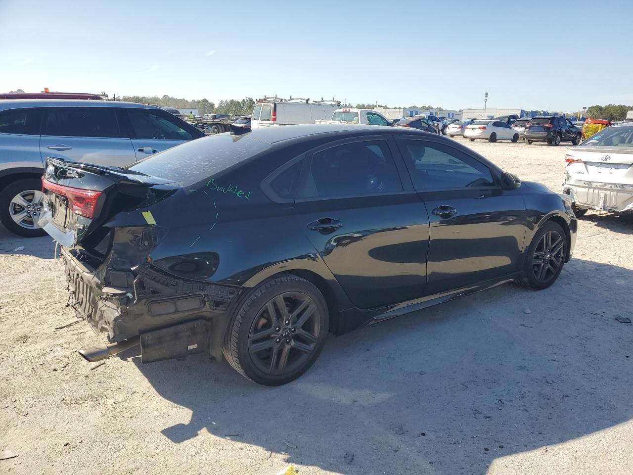 2021 Kia Forte - Image 3