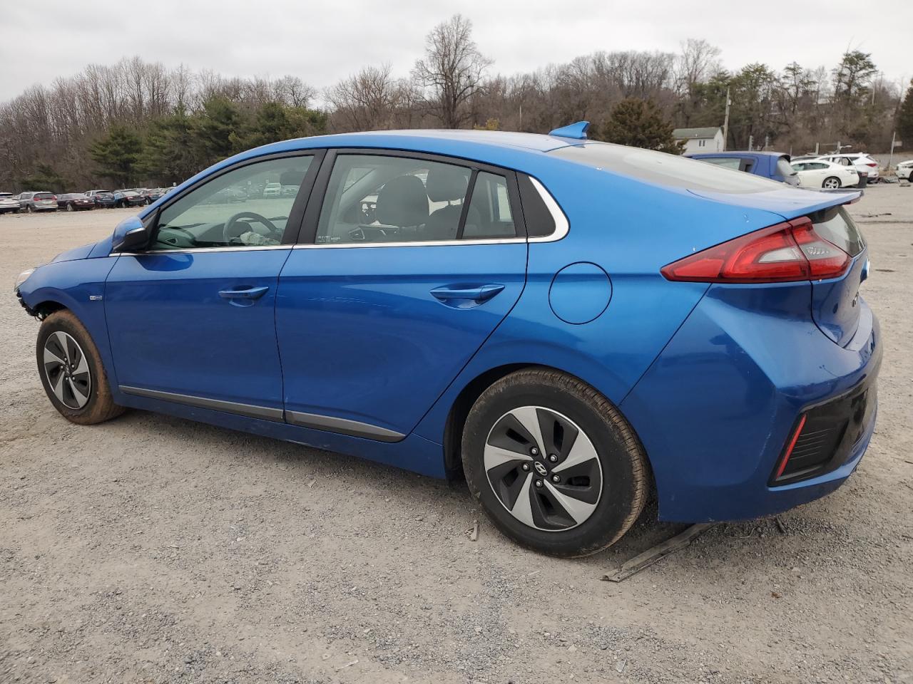 2017 Hyundai IONIQ - Image 2