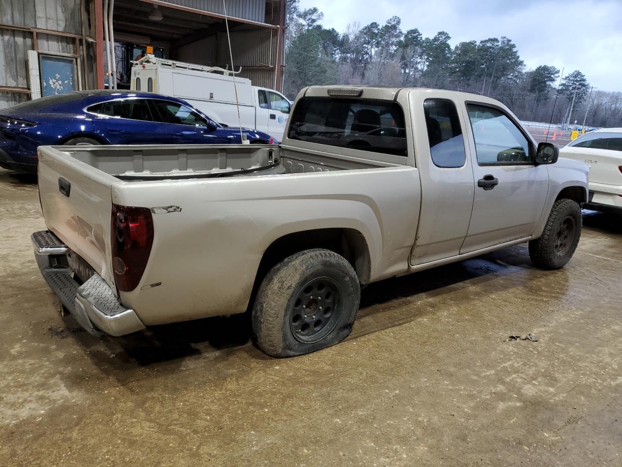 2005 Chevrolet Colorado - Image 3