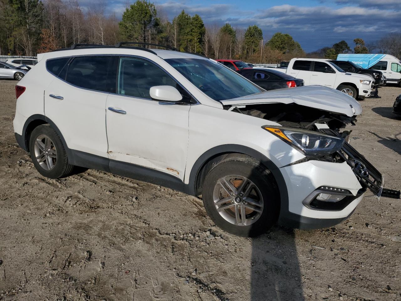 2017 Hyundai Santa Fe - Image 4