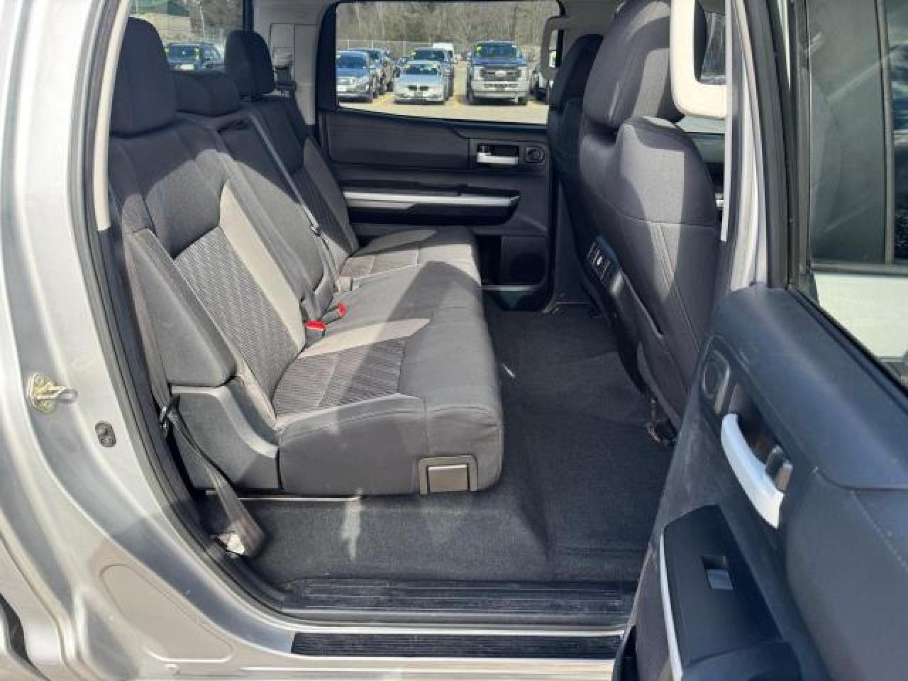 2014 Toyota Tundra - Image 6