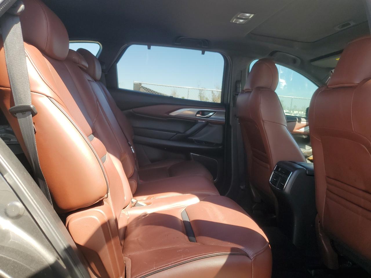 2016 Mazda CX-9 - Image 11