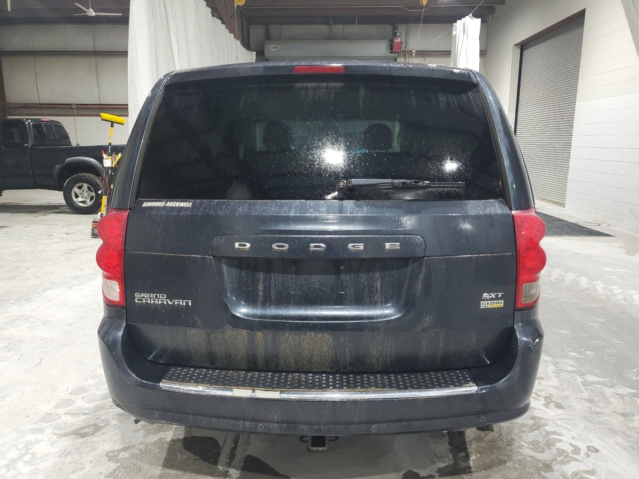 2014 Dodge Caravan - Image 6