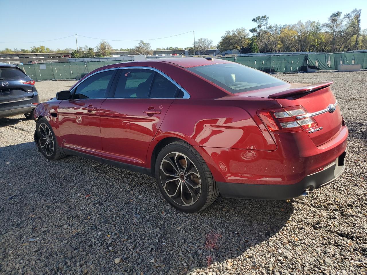 2013 Ford Taurus - Image 2