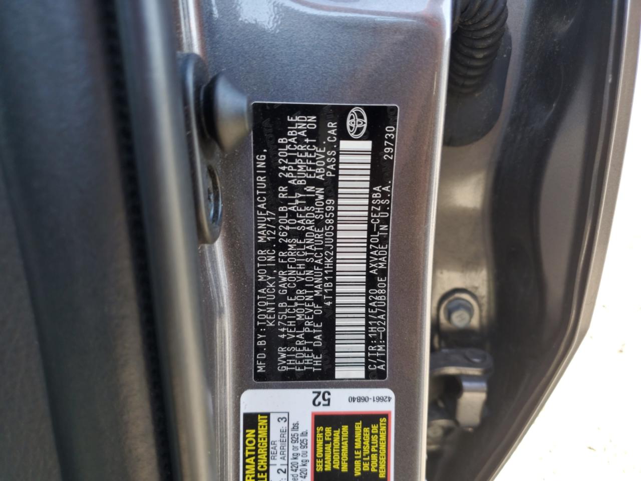 2018 Toyota Camry - Image 12