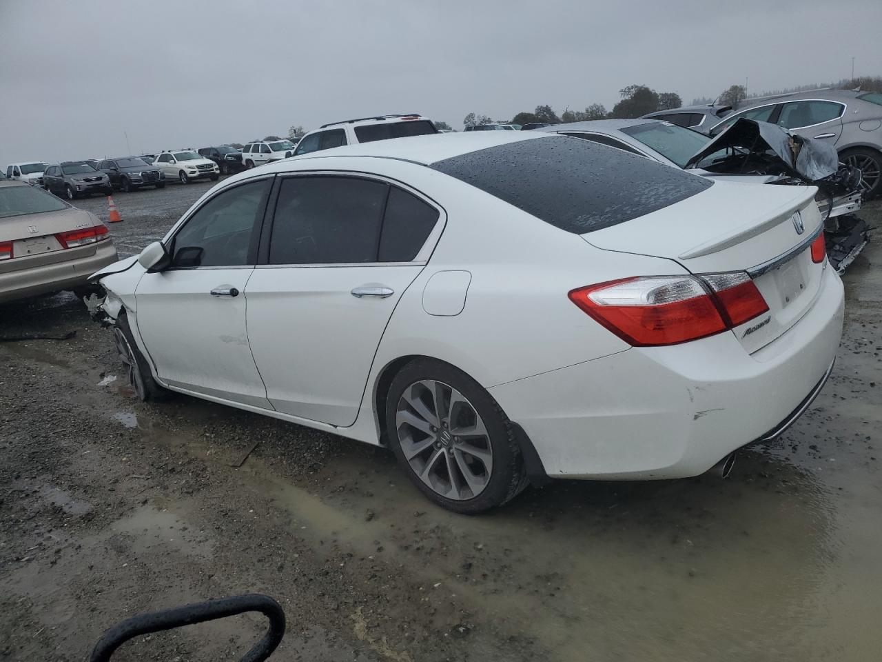 2013 Honda Accord - Image 2
