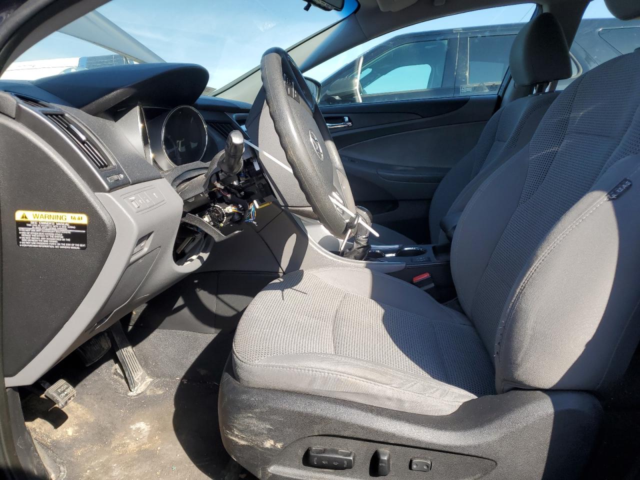 2013 Hyundai Sonata - Image 7