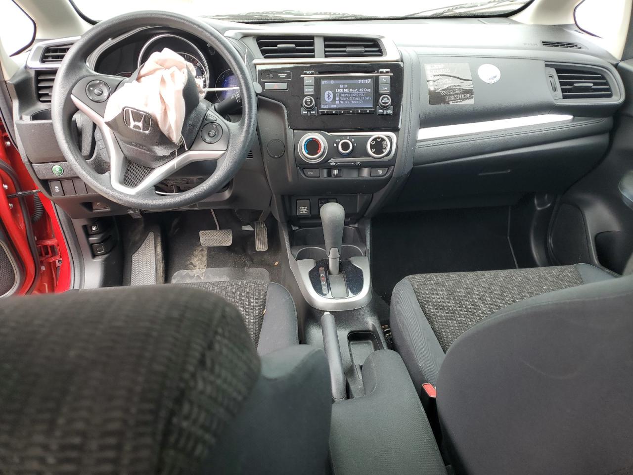 2017 Honda Fit Lx VIN: JHMGK5H56HS014165 Lot: 50648285