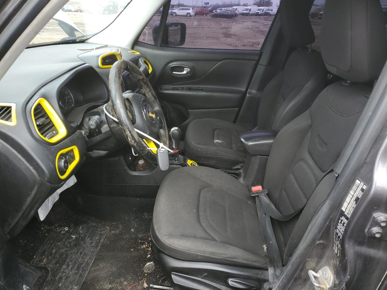 2017 Jeep Renegade - Image 7