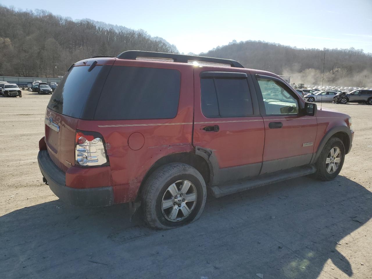 2006 Ford Explorer - Image 3