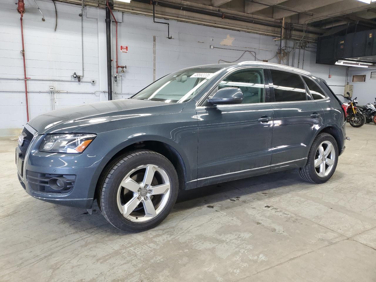 2010 Audi Q5 - Image 1