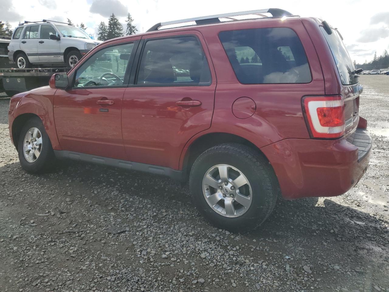 2011 Ford Escape - Image 2
