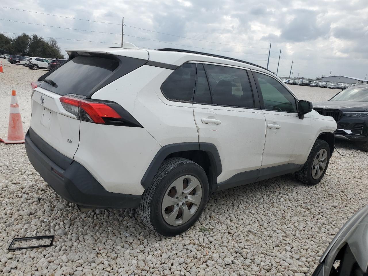 2020 Toyota RAV 4 - Image 3