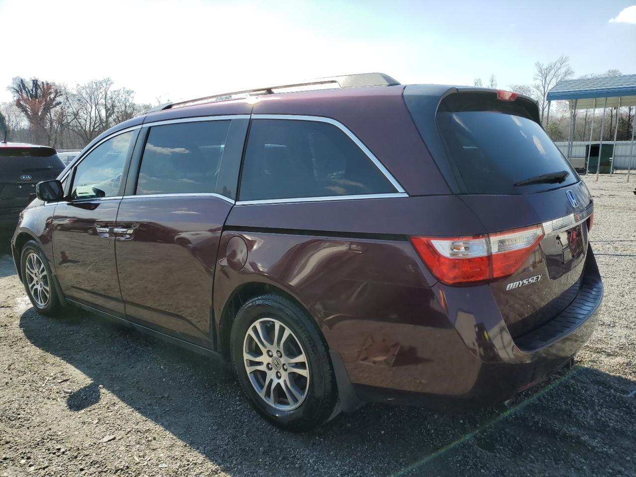 2013 Honda Odyssey - Image 2