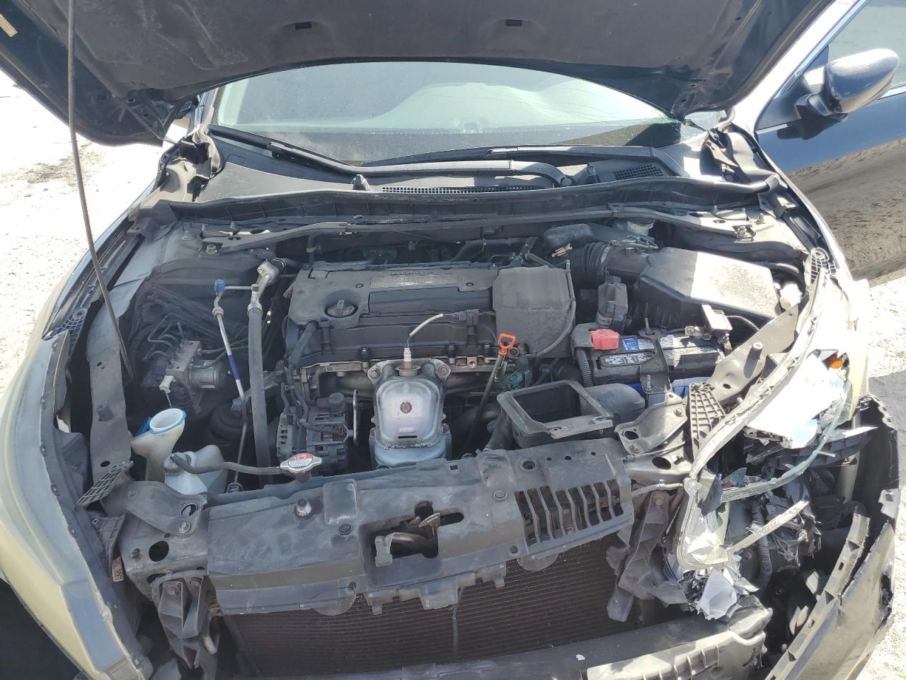 2014 Honda Accord - Image 13