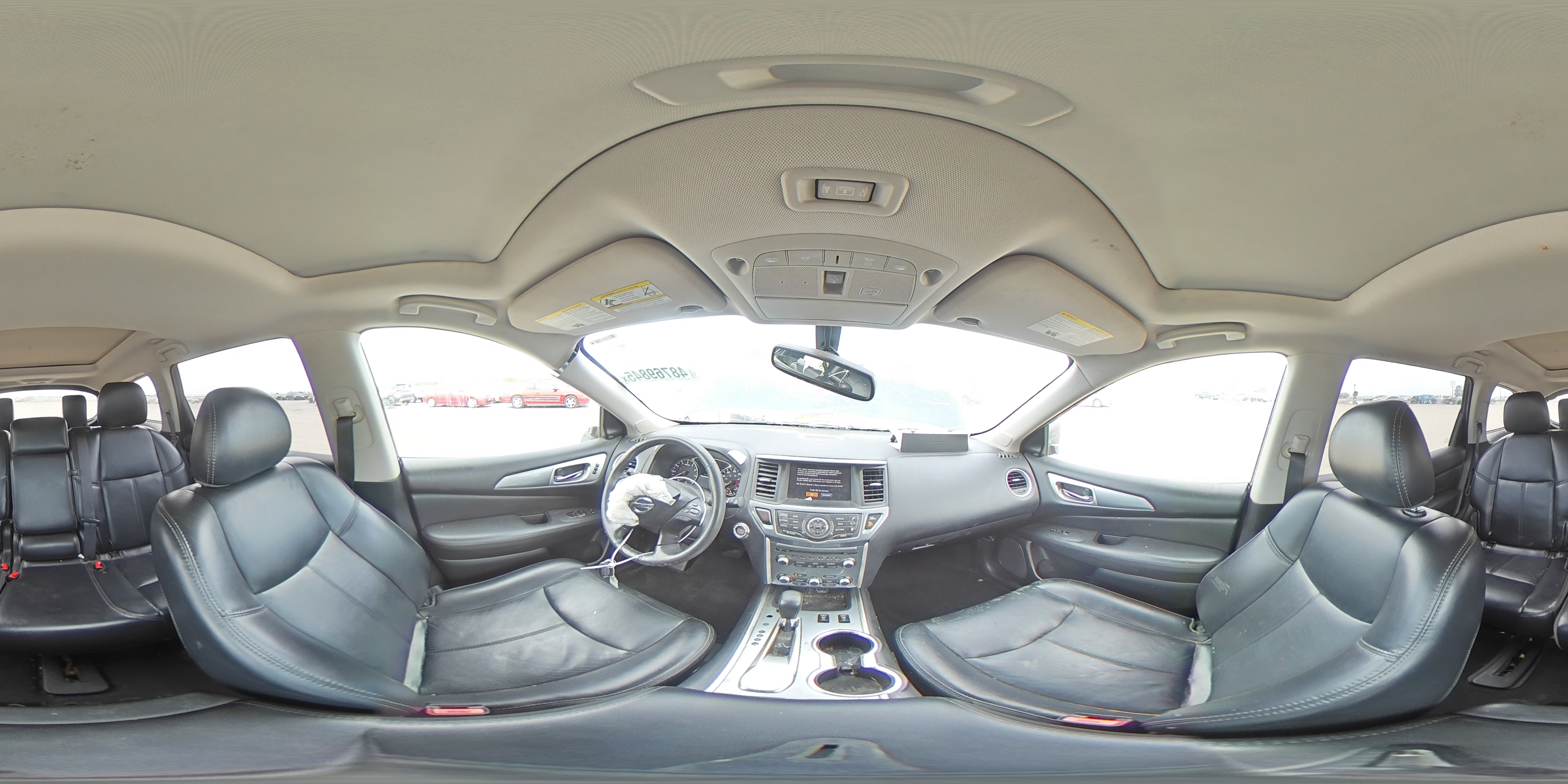 2019 Nissan Pathfinder - Image 13