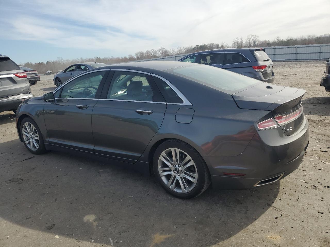 2015 Lincoln MKZ - Image 2
