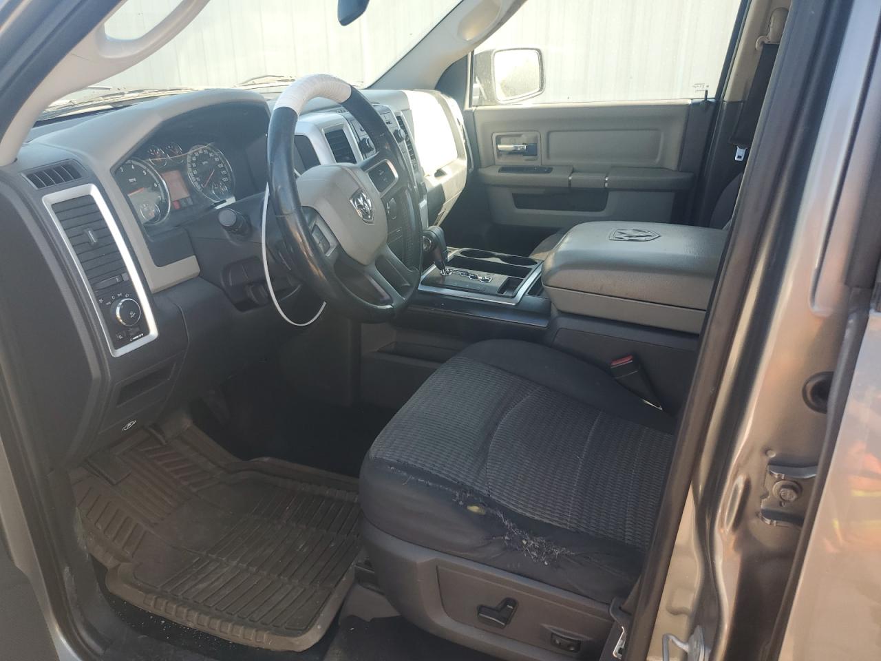 2011 Dodge RAM - Image 7