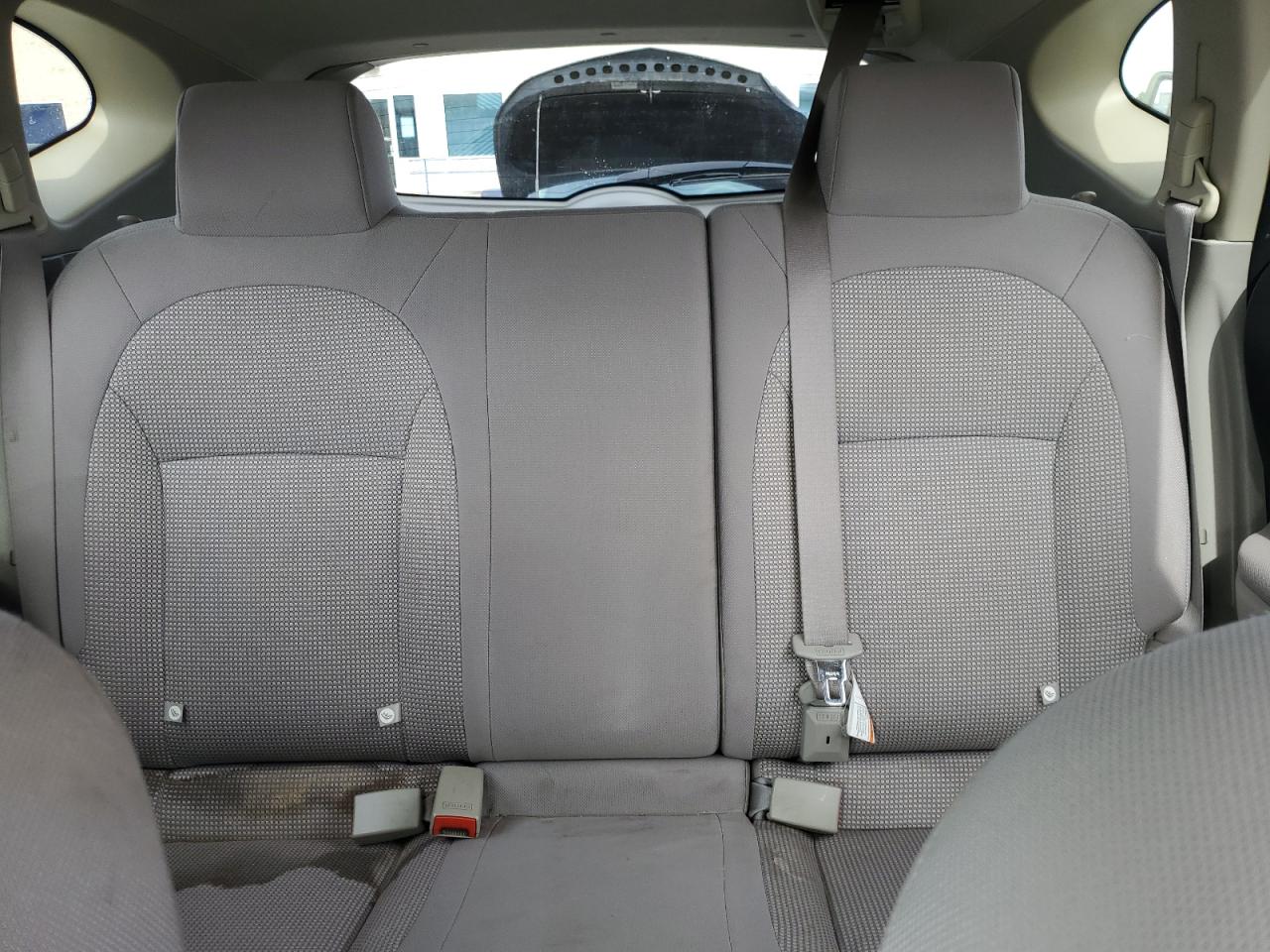 2013 Nissan Rogue - Image 10