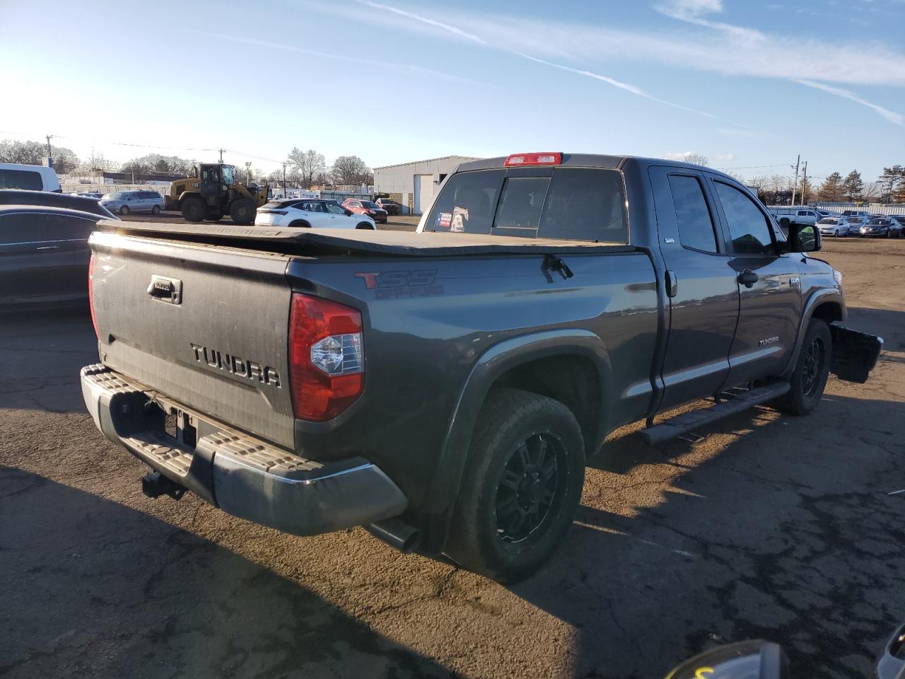 2016 Toyota Tundra - Image 3