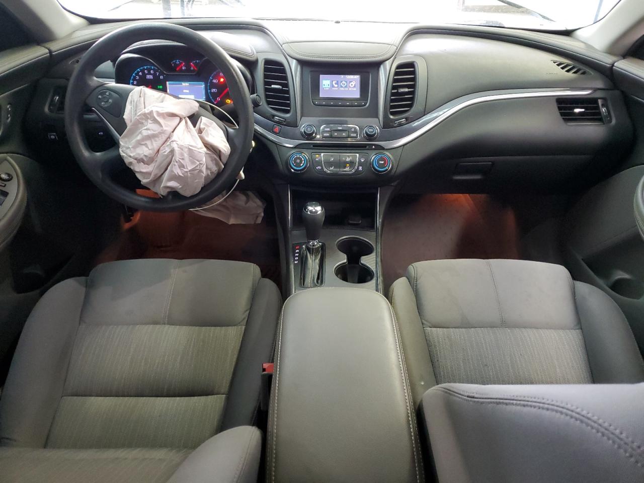 2015 Chevrolet Impala - Image 8