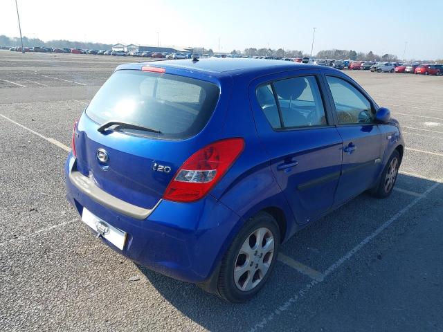 2011 HYUNDAI I20 COMFOR