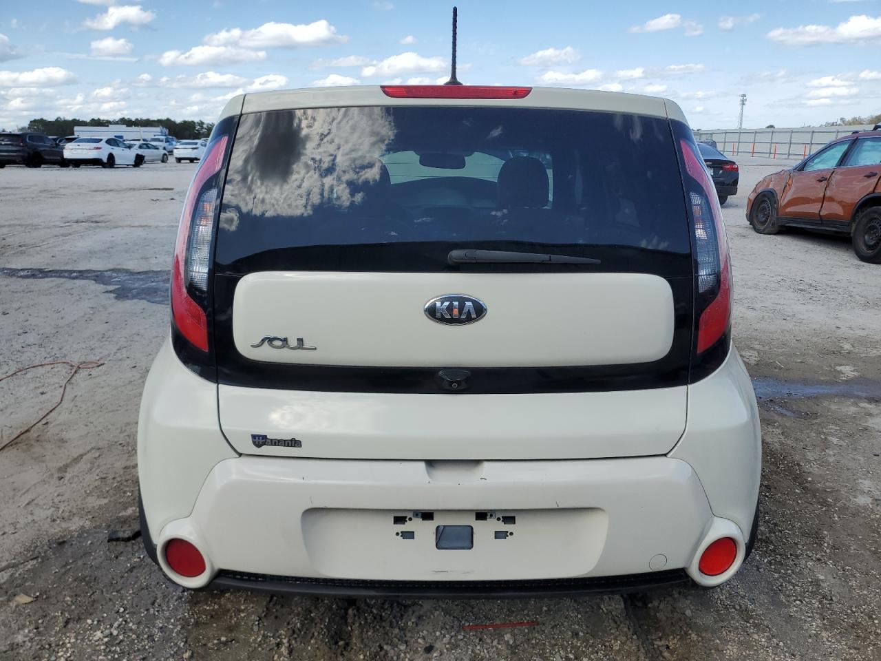 2015 Kia Soul - Image 6