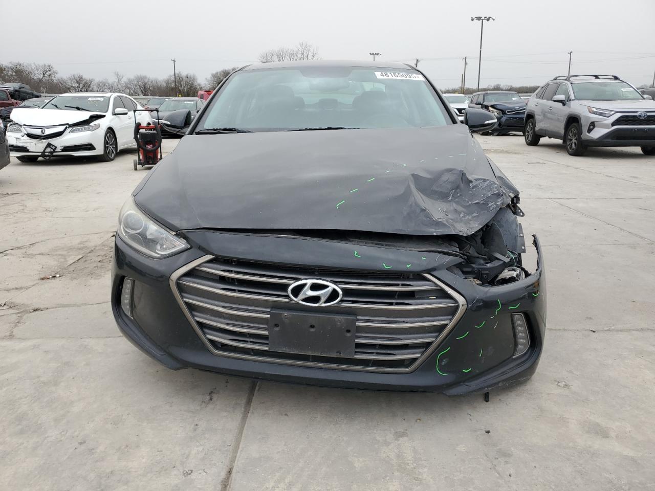 2017 Hyundai Elantra - Image 5