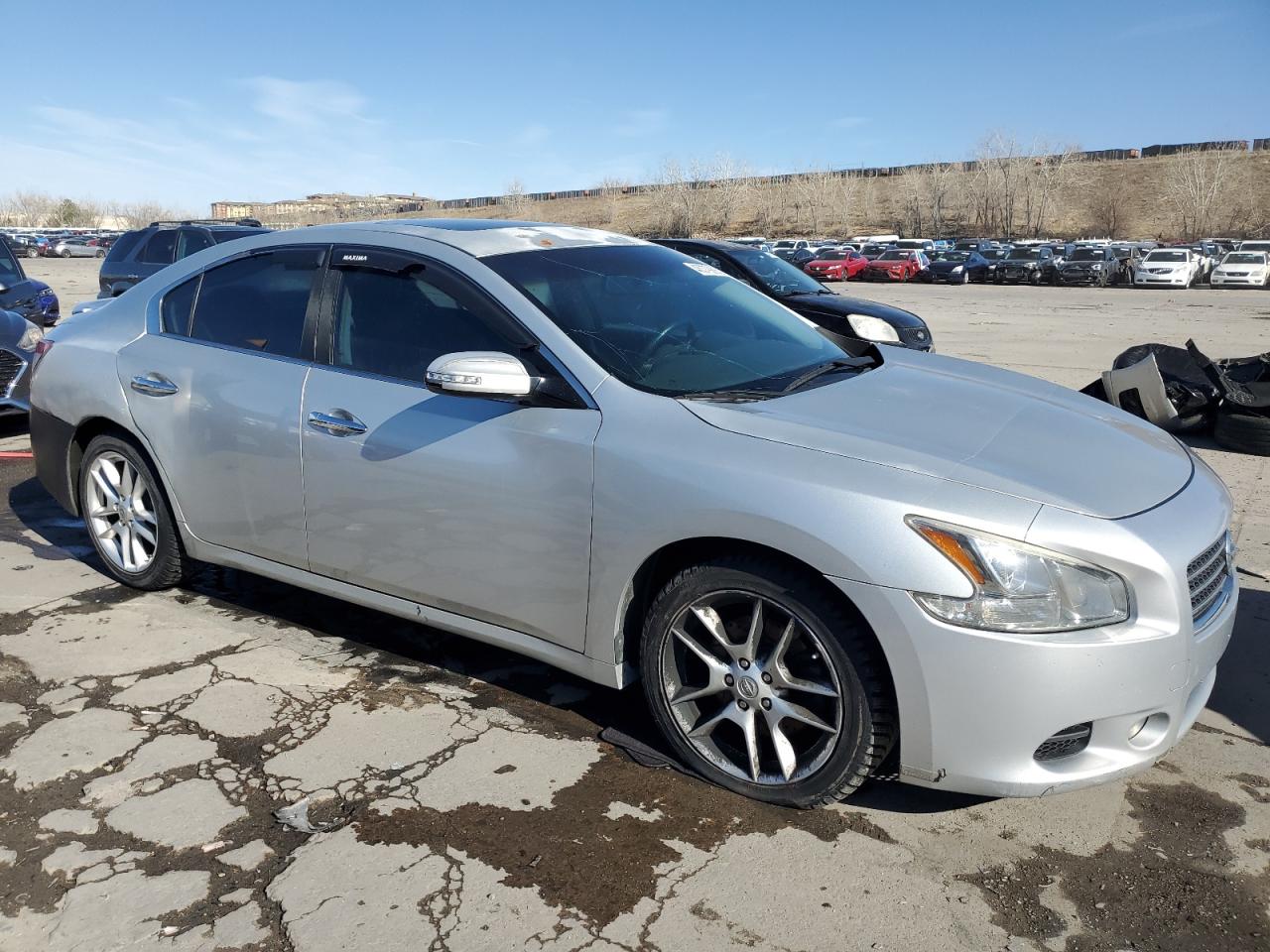 2009 Nissan Maxima - Image 4
