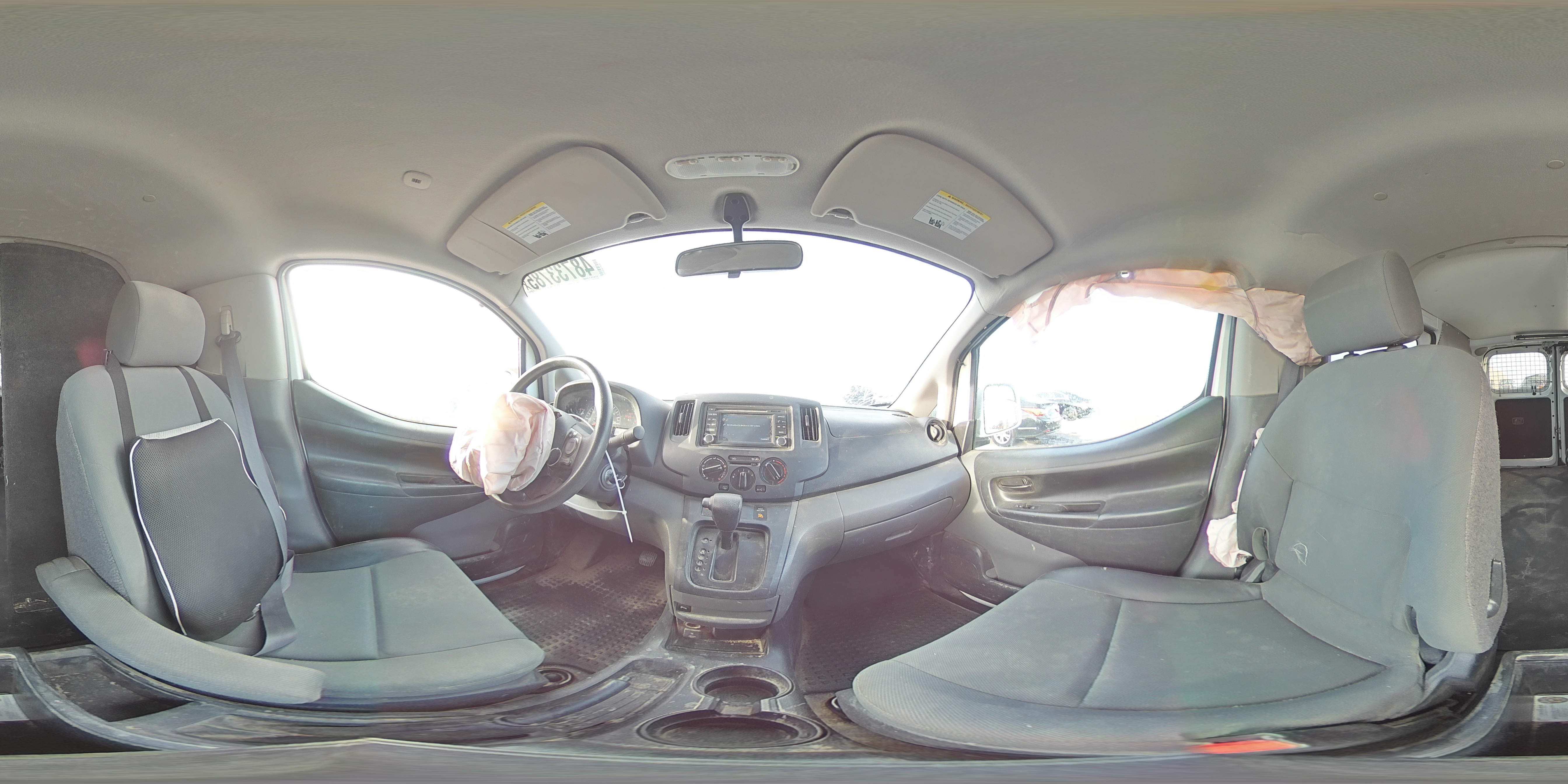 2016 Nissan NV - Image 16