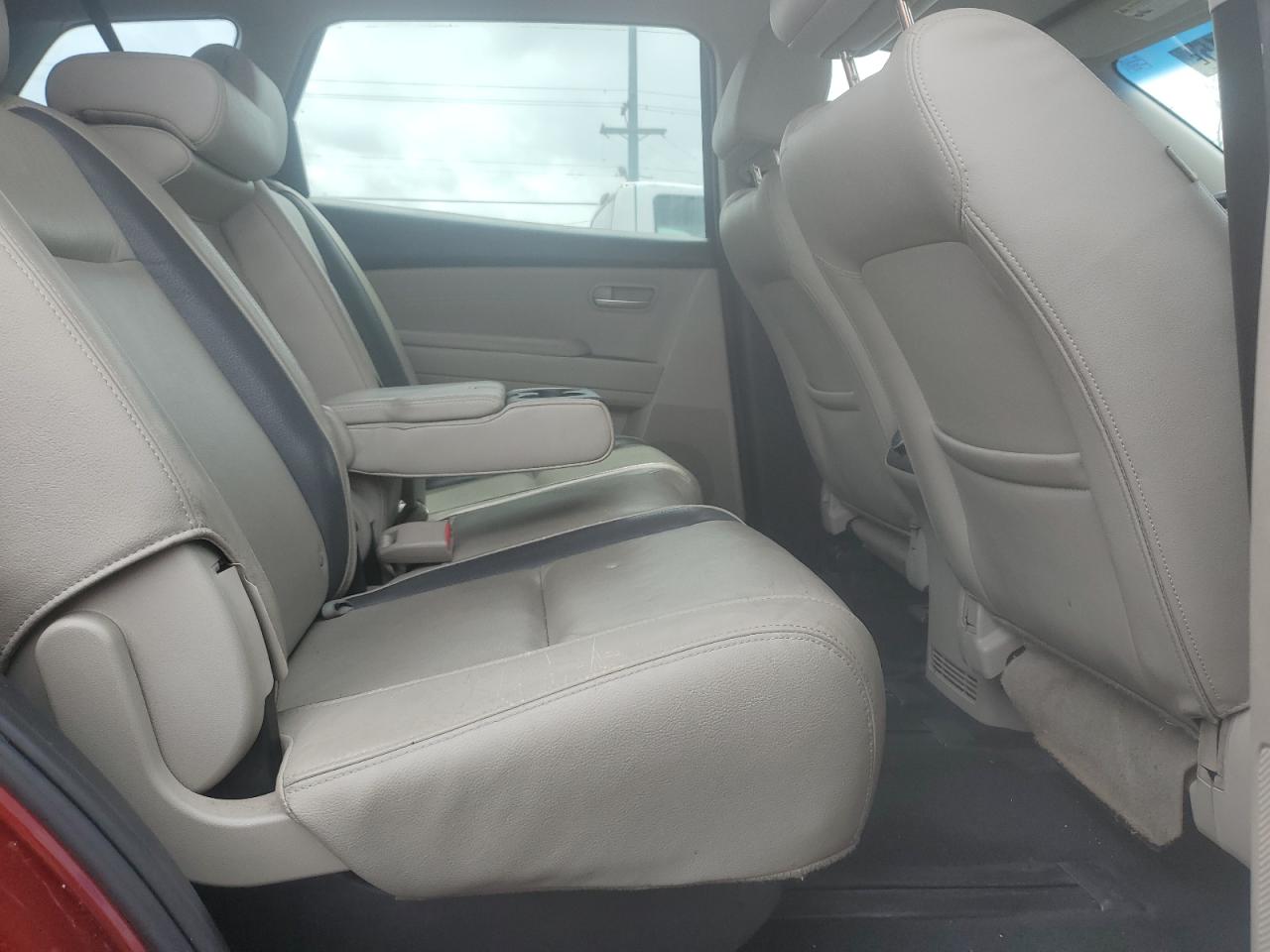 2009 Mazda CX-9 - Image 11