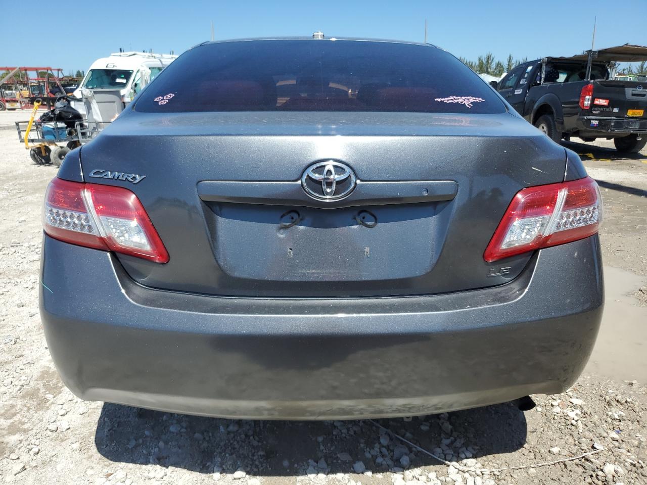 2011 Toyota Camry - Image 6
