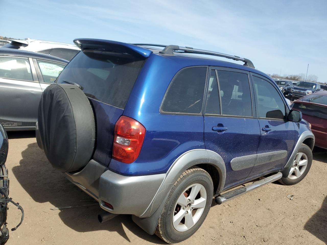 2004 Toyota RAV 4 - Image 3