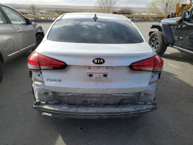  KIA FORTE 2017 Серебристый