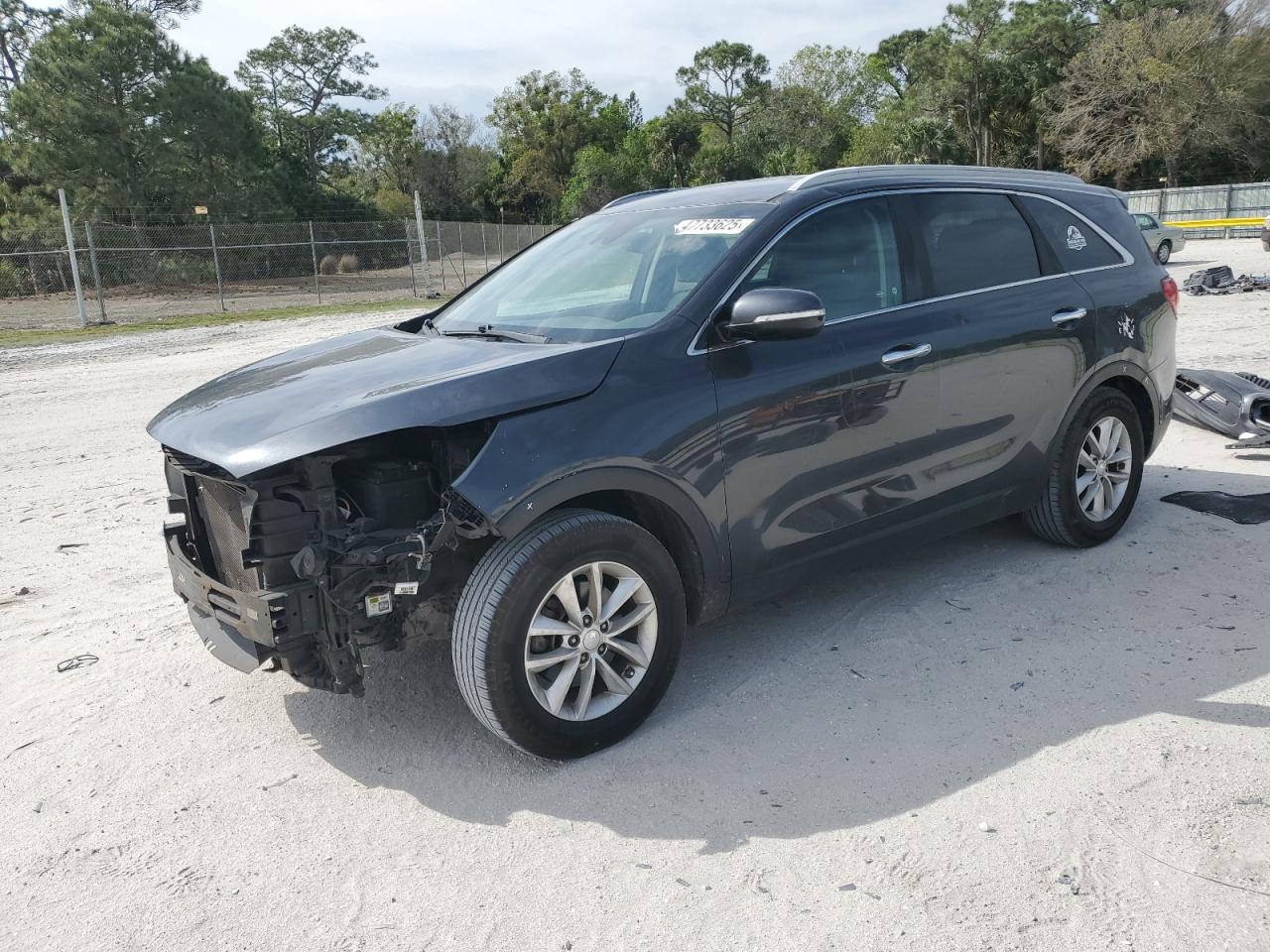 2017 Kia Sorento - Image 1
