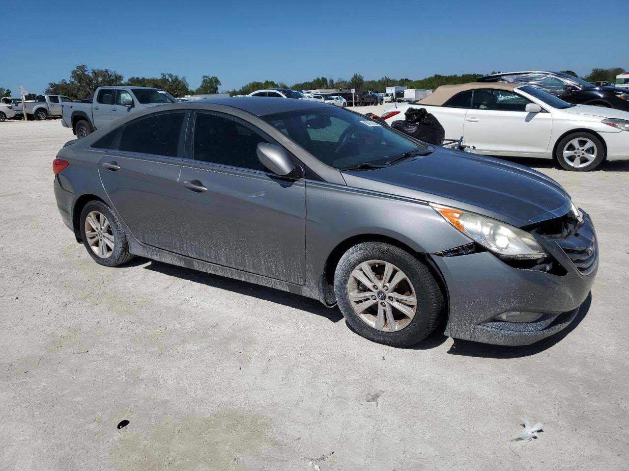 2013 Hyundai Sonata - Image 4