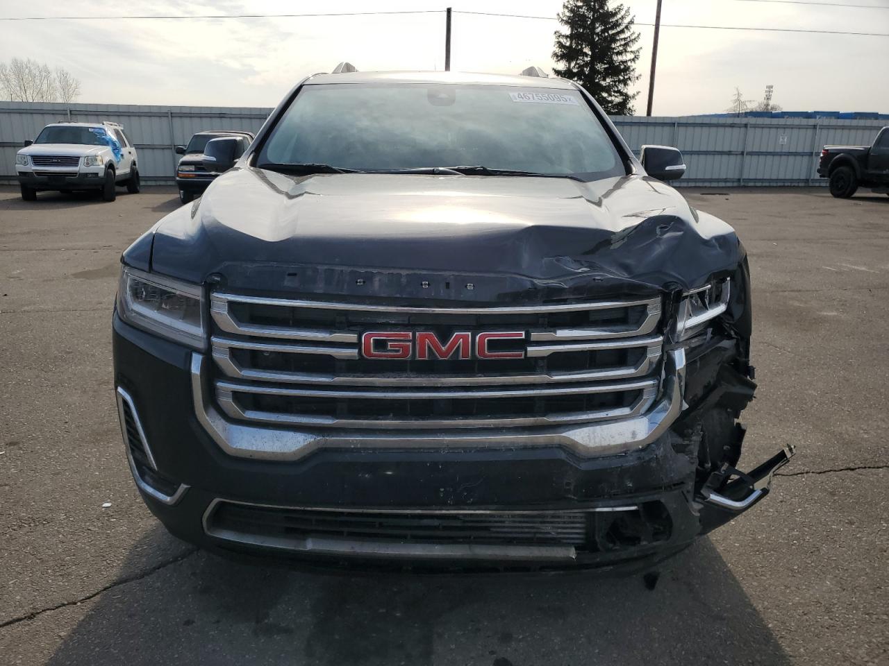 2022 GMC Acadia - Image 5