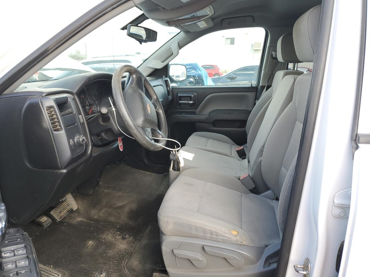 2015 Chevrolet Silverado - Image 7