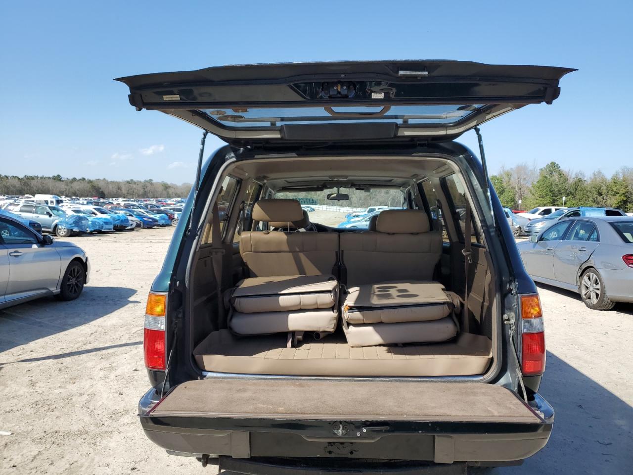1995 Toyota Land Cruiser - Image 6